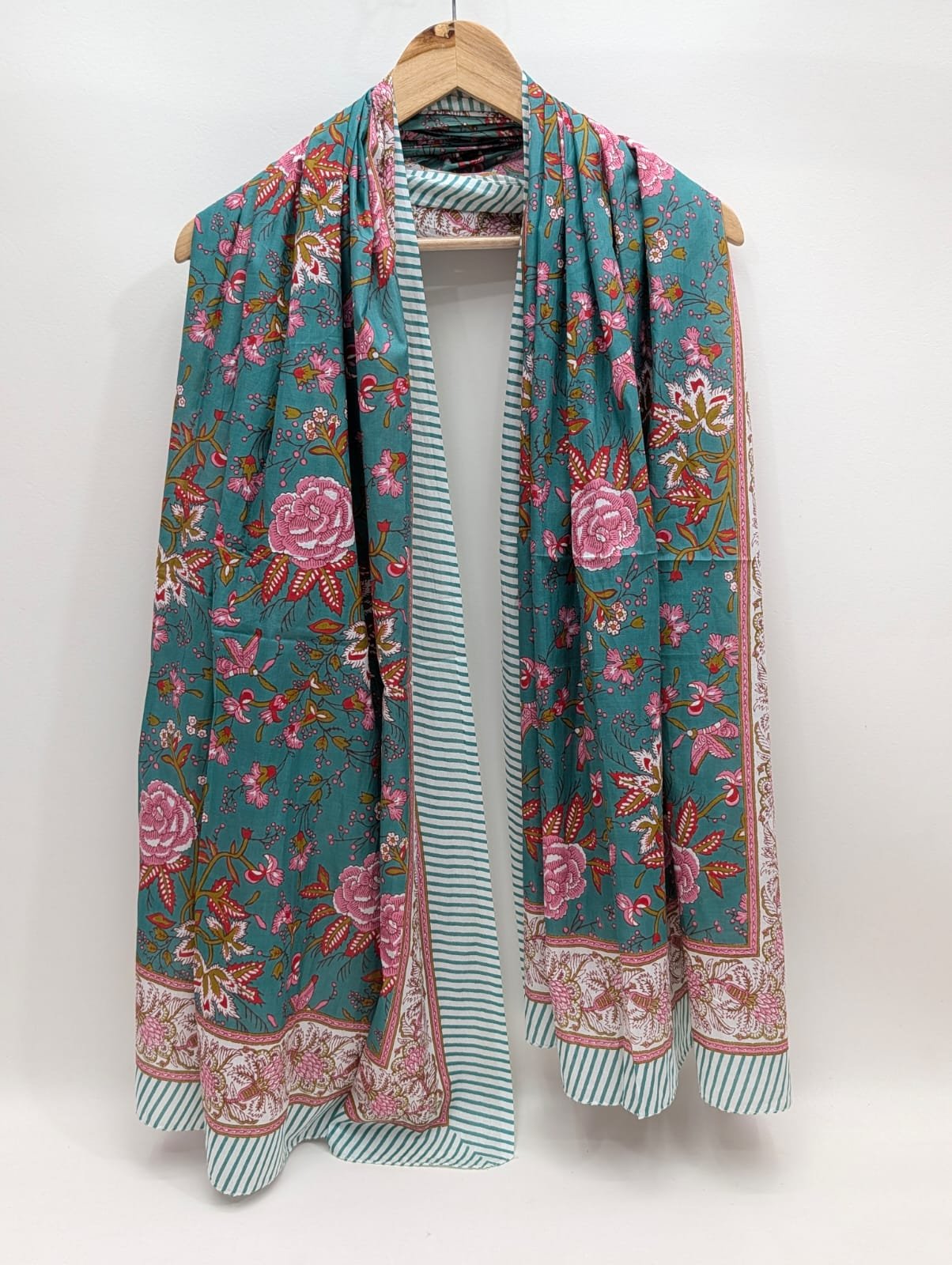 Teal floral mul cotton stole with borders