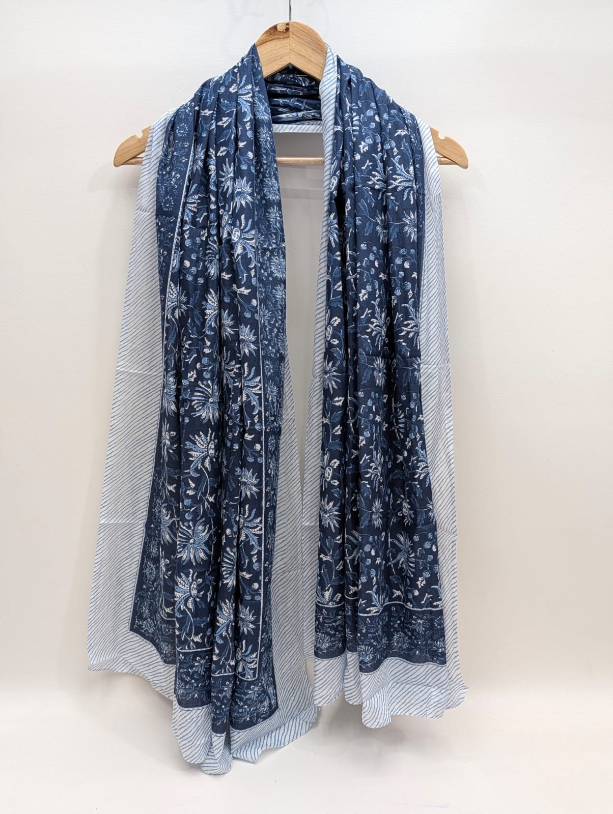 Blue floral mul cotton stole block print
