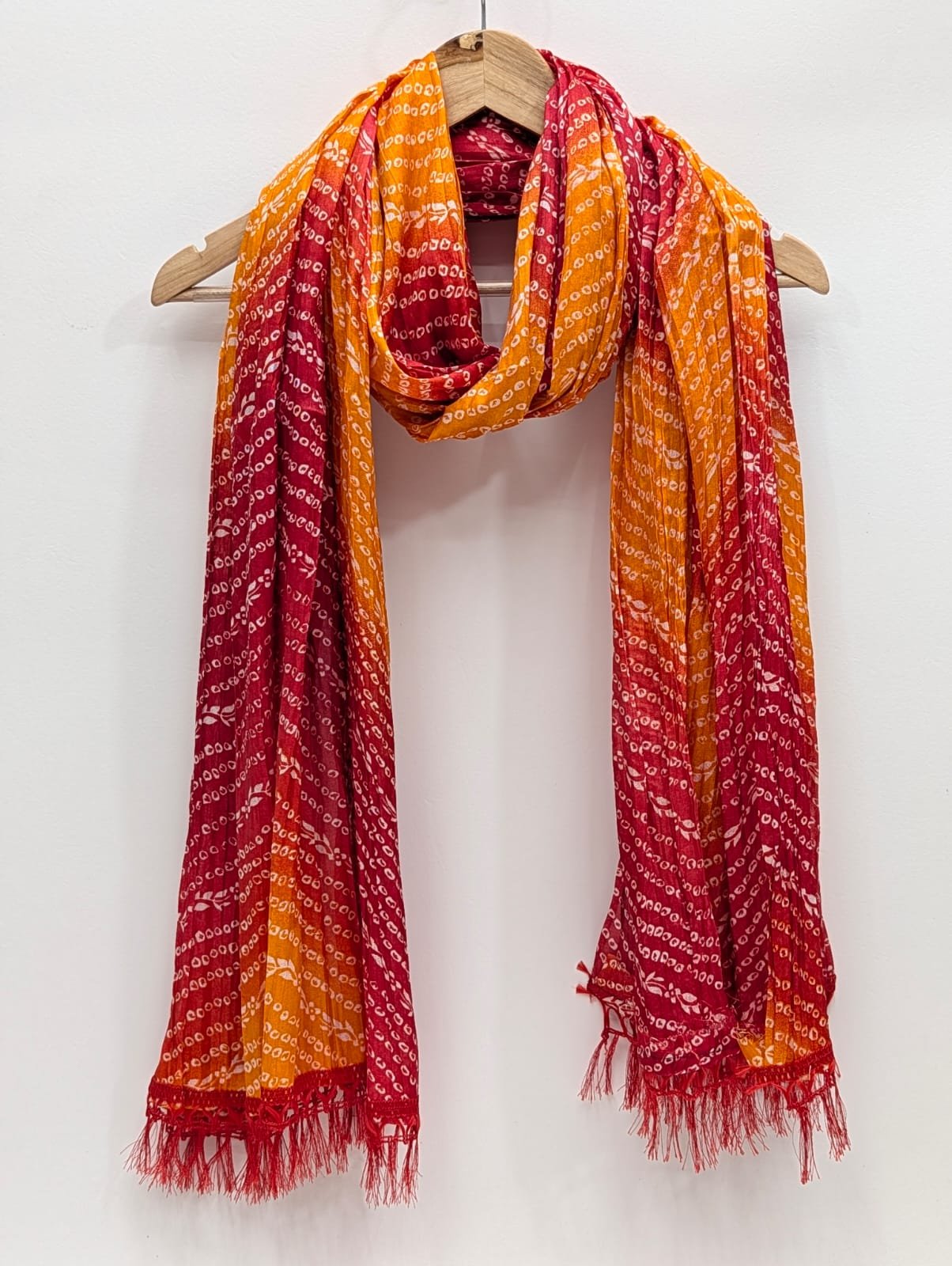 Red yellow bandhani synthetic fibre stole with tassels
