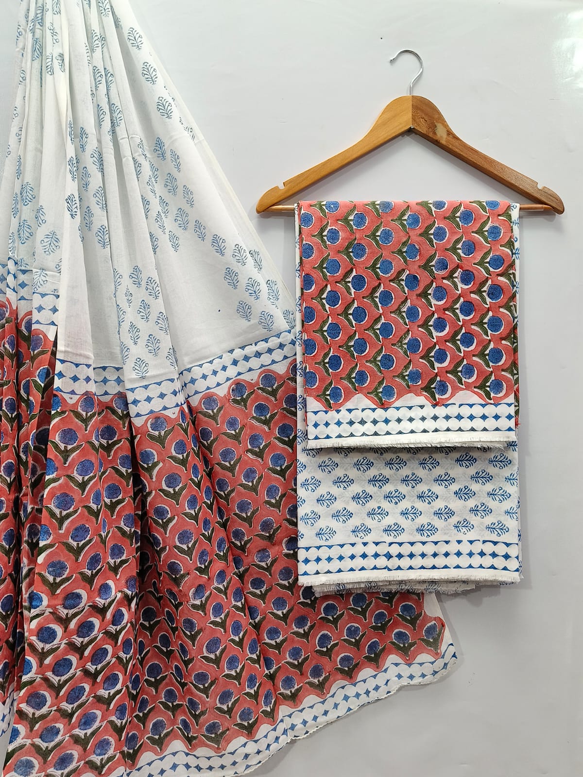 Hand Block Cotton Salwar Suit Set with Cotton Dupatta - TSPSMVJ125