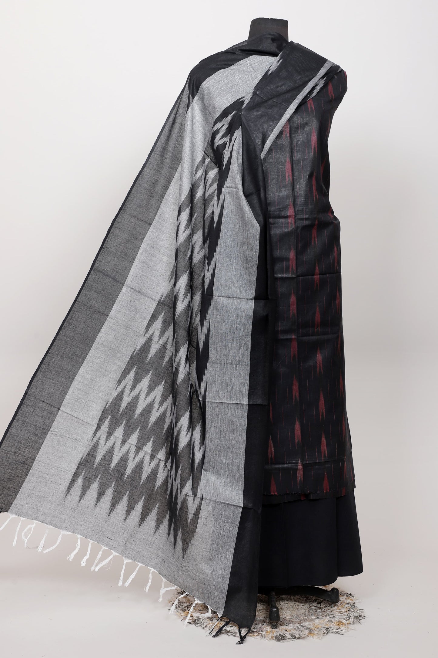 Handloom Weaving Bhagalpuri ikkat Suit Set - TSPSGBIK17