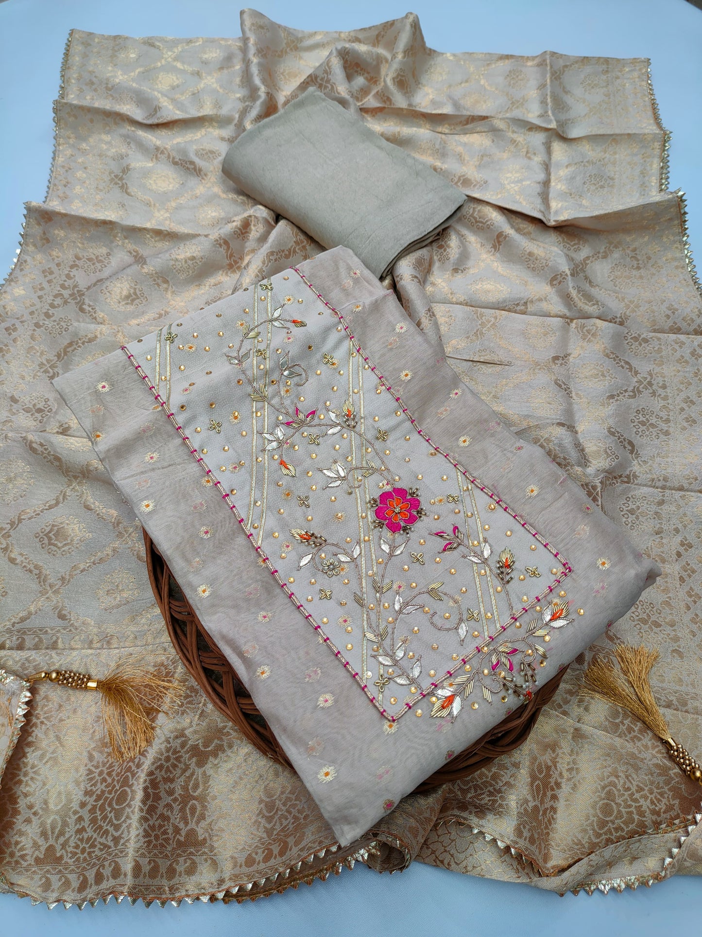 Party Wear Premium Qualitty Suit Set