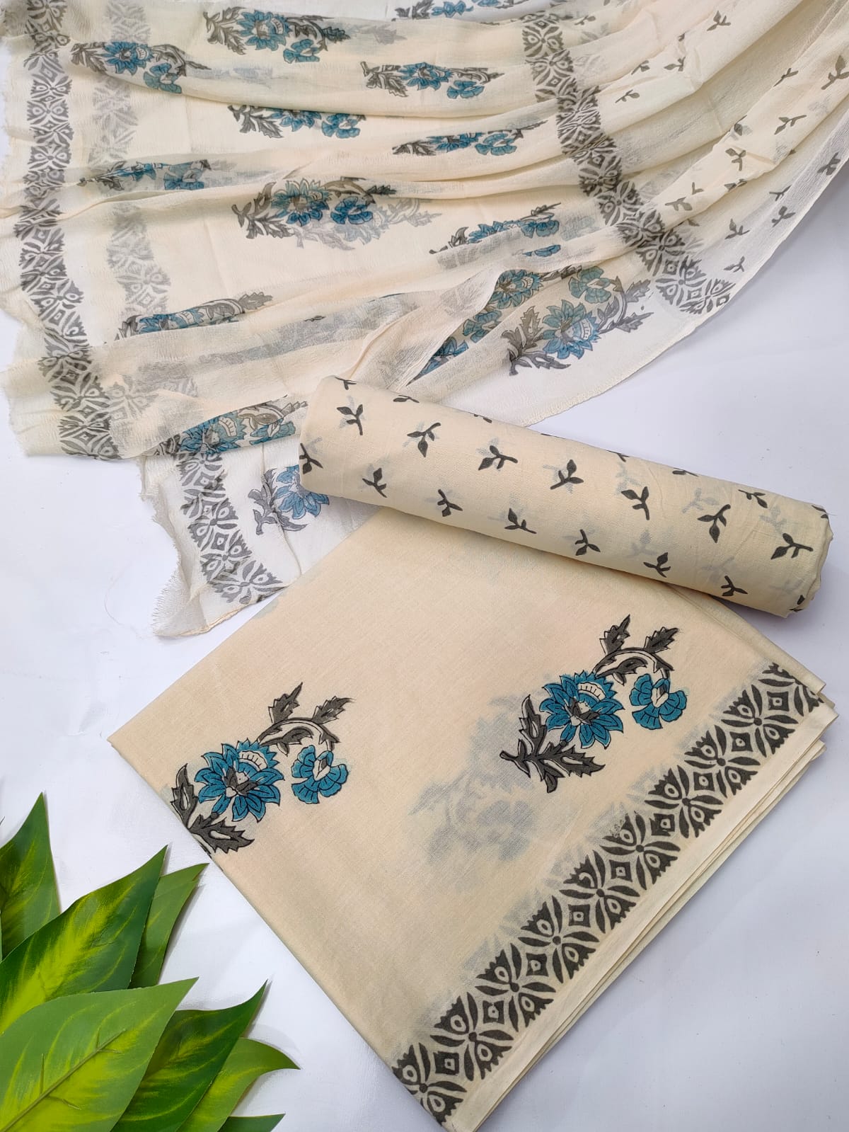 Hand Block Cotton Salwar Suit Set with Chiffon Dupatta - TSPSCFVJA26