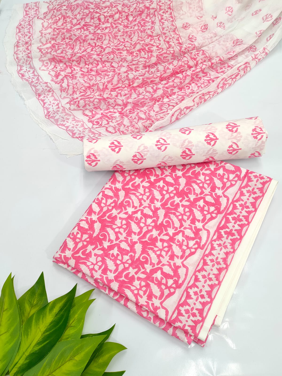 Hand Block Cotton Salwar Suit Set with Chiffon Dupatta - TSPSCFVJA54