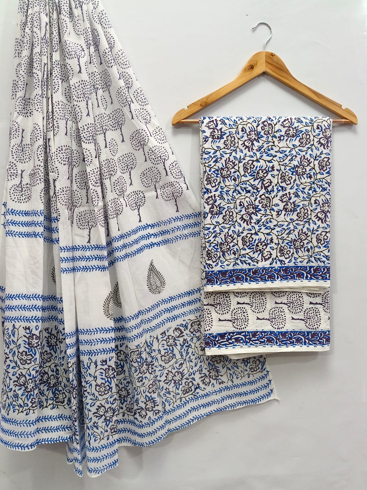 Hand Block Cotton Salwar Suit Set with Cotton Dupatta - TSPSMTPA19