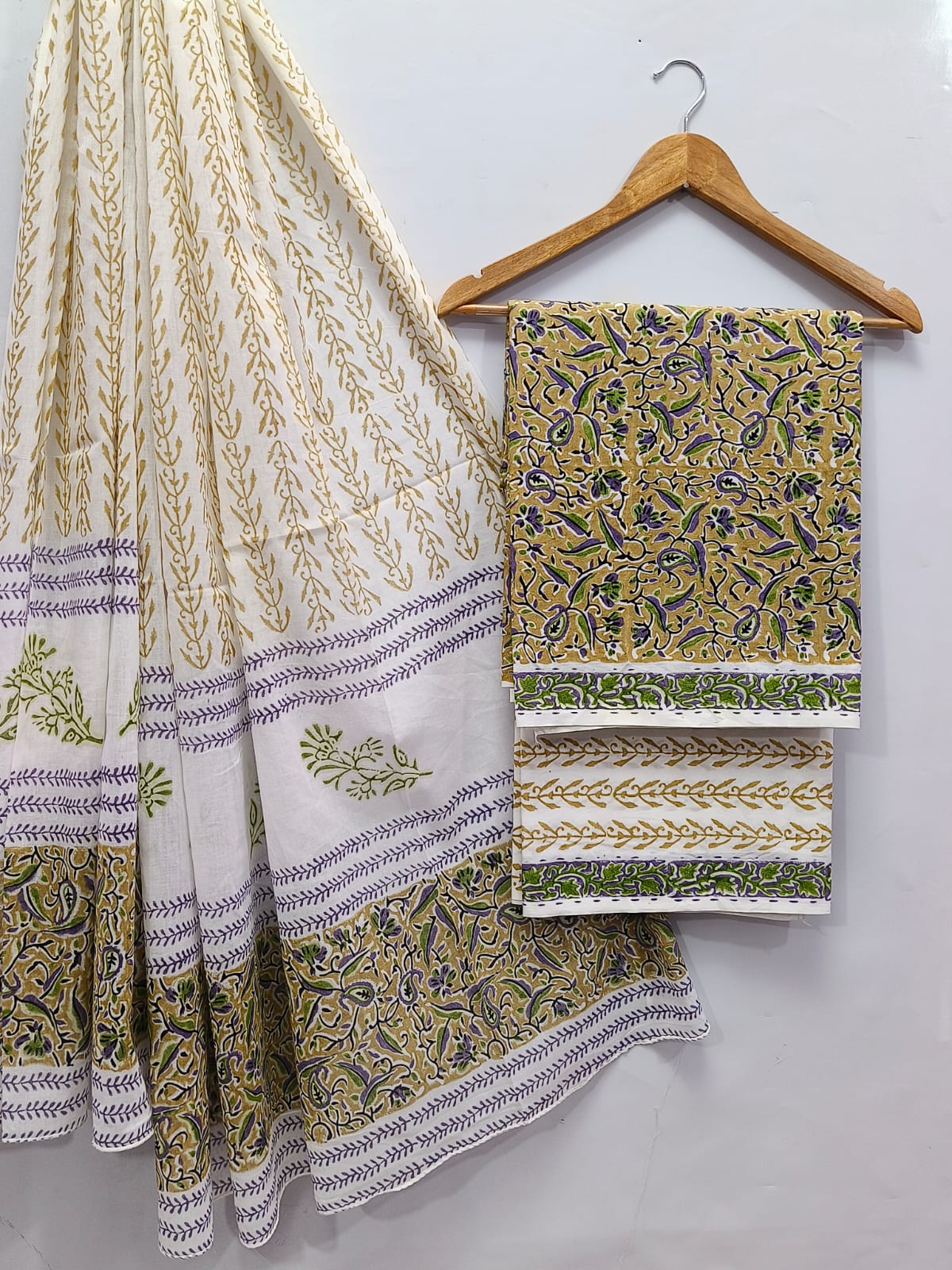 Hand Block Cotton Salwar Suit Set with Cotton Dupatta - TSPSMTPA21