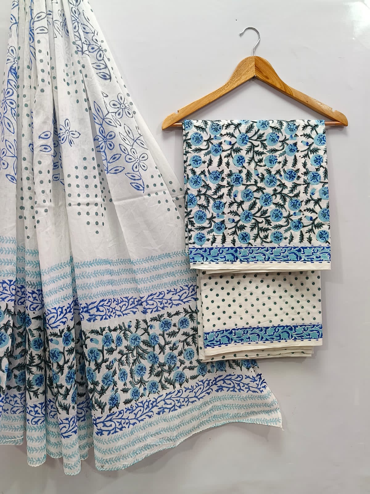 Hand Block Cotton Salwar Suit Set with Cotton Dupatta - TSPSMTPA68