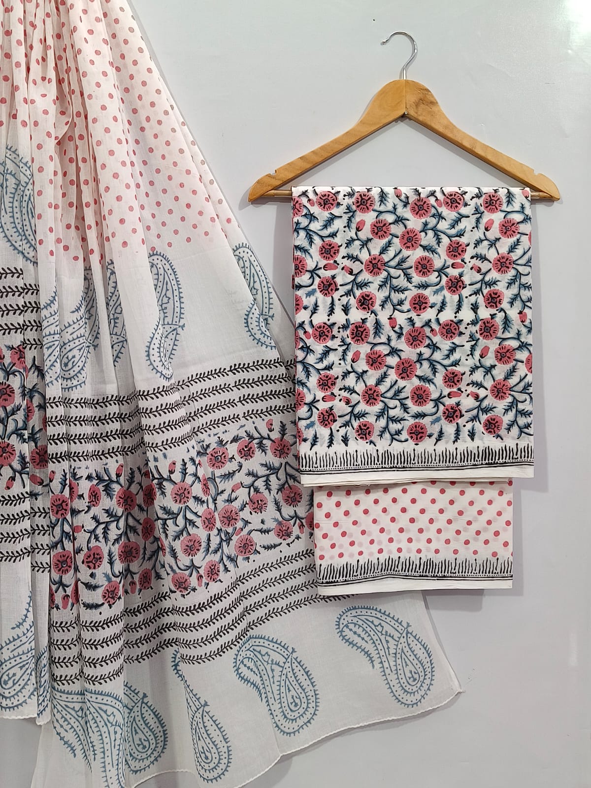 Hand Block Cotton Salwar Suit Set with Cotton Dupatta - TSPSMTPA85