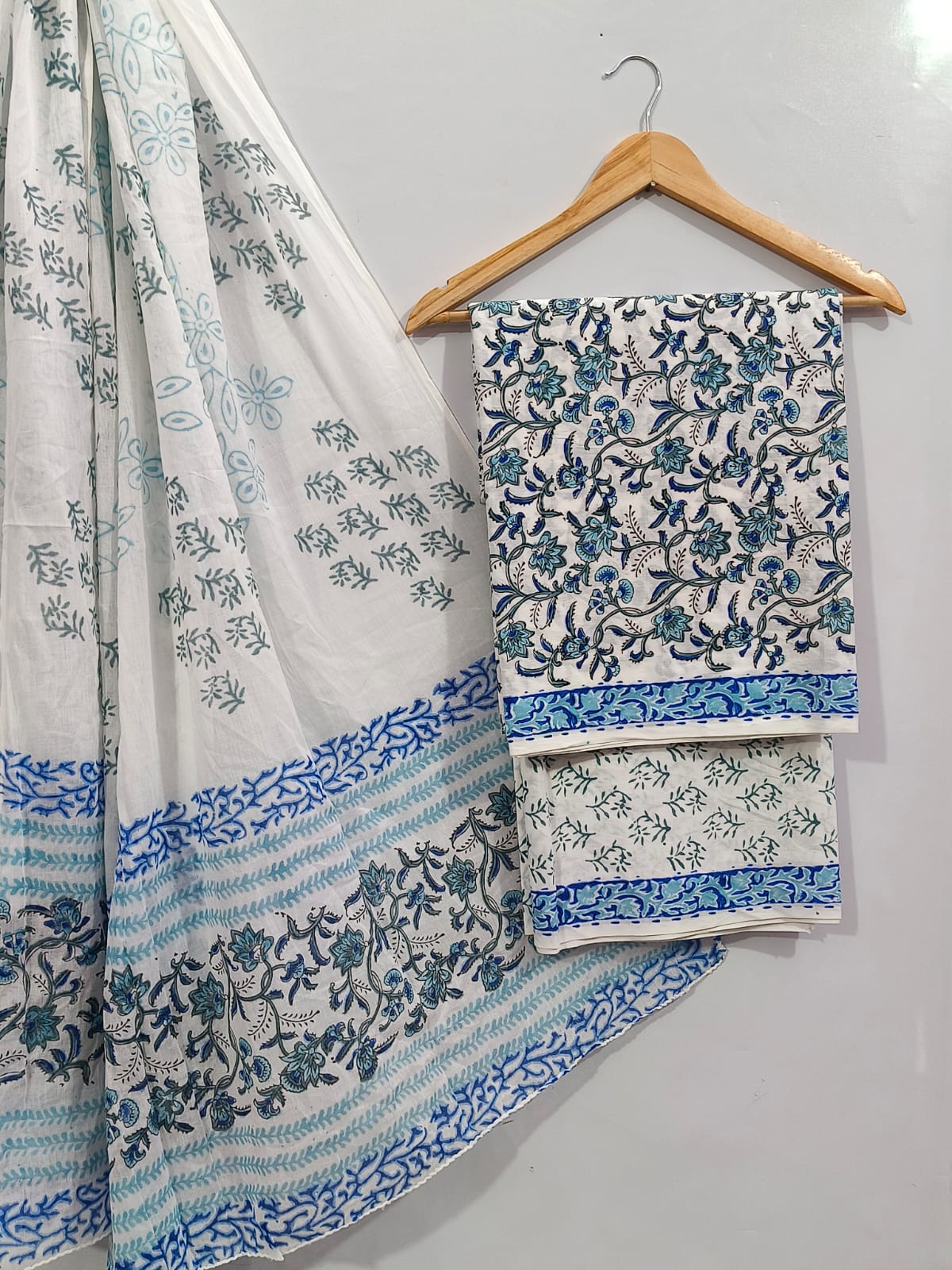 Hand Block Cotton Salwar Suit Set with Cotton Dupatta - TSPSMTPA87