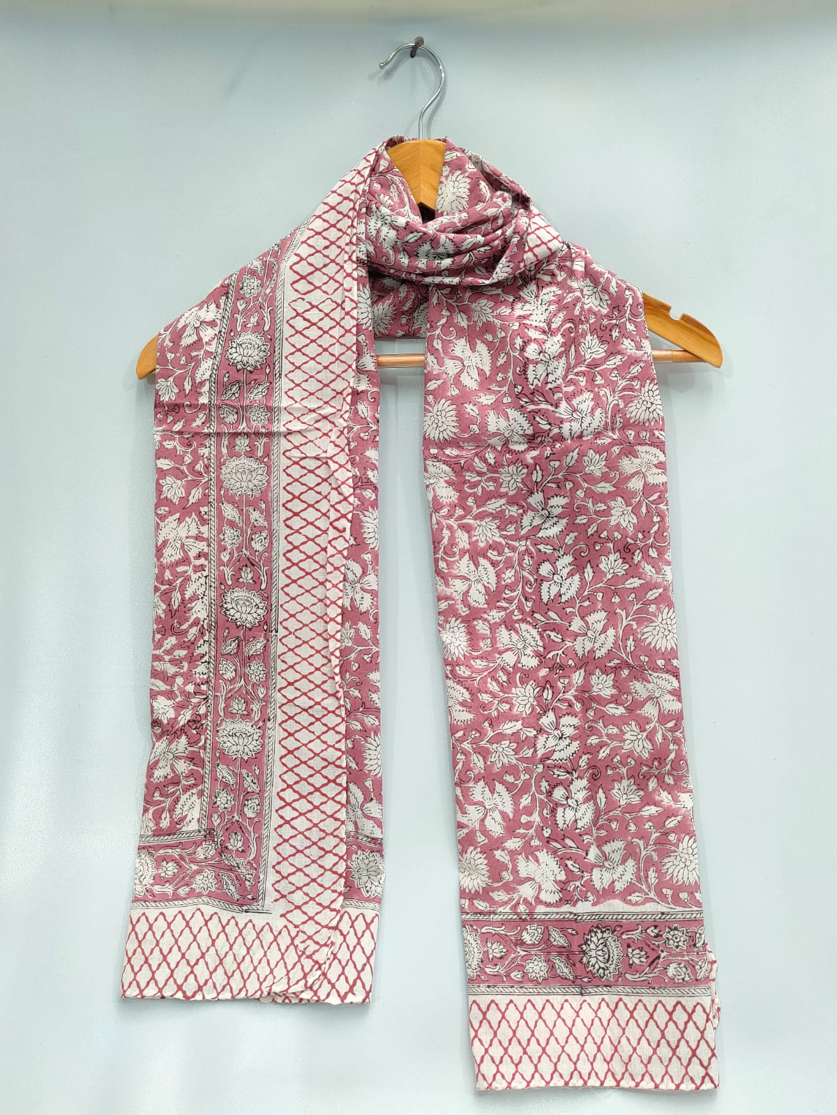 Cotton Stoles of 22 inch width