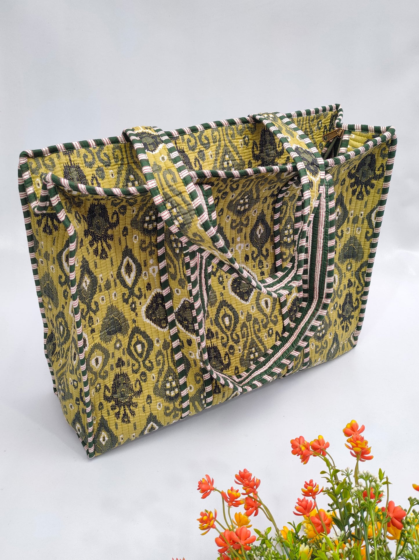 Quilted Tote Bag with zipper - 17x18x 6 inches