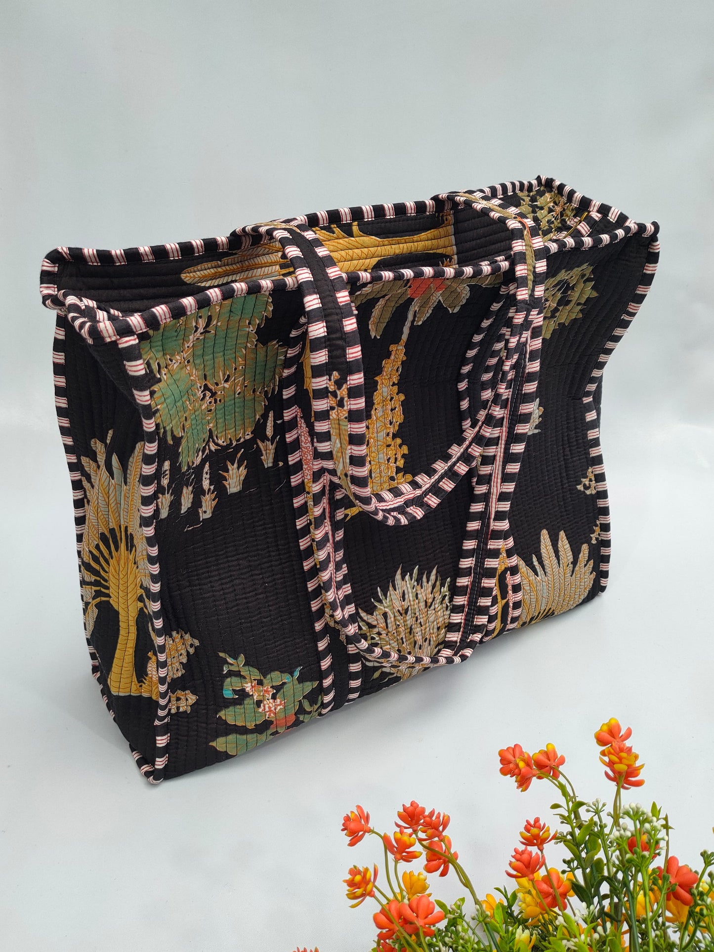 Quilted Tote Bag with zipper - 17x18x 6 inches