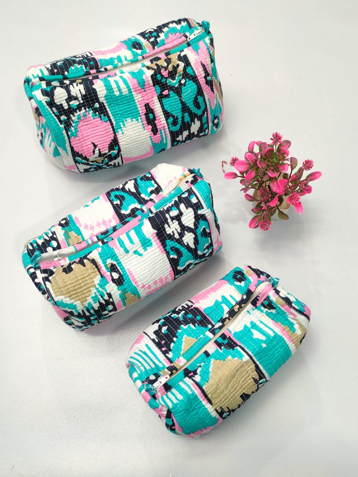 Set of 3 Pouches With A Waterproof Lining, Perfect For Cosmetics