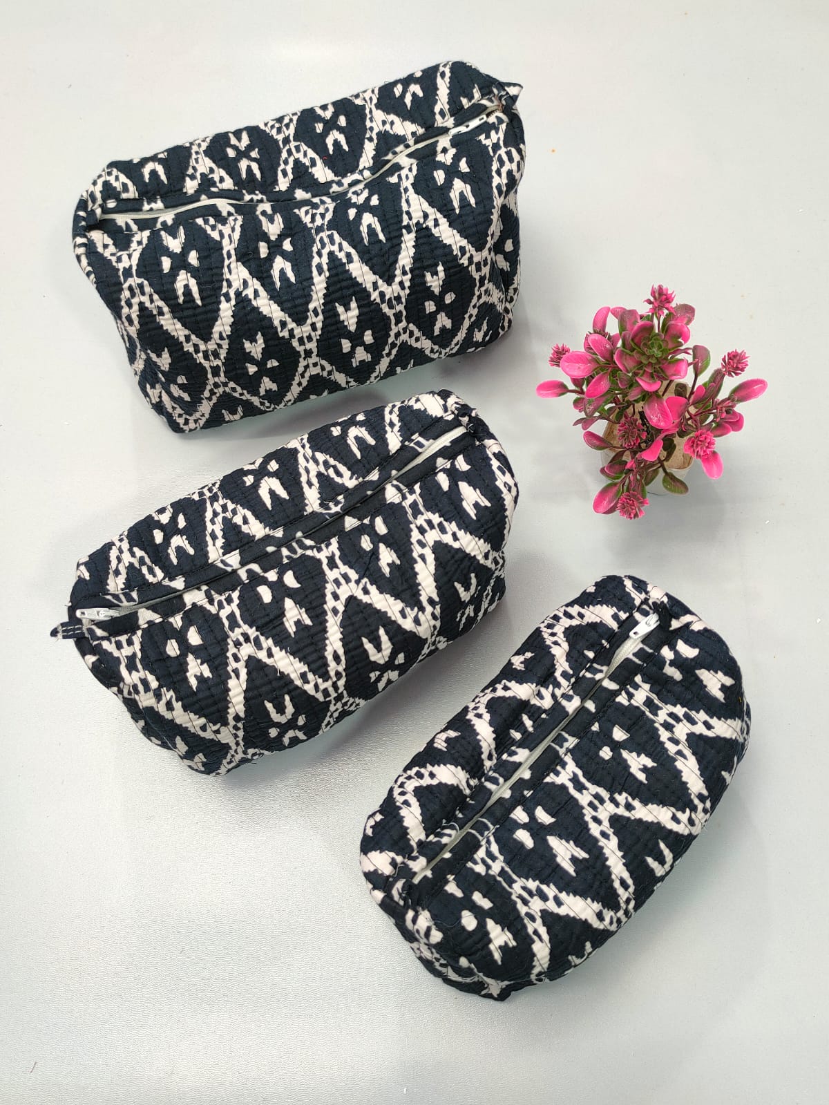 Set of 3 Pouches With A Waterproof Lining, Perfect For Cosmetics