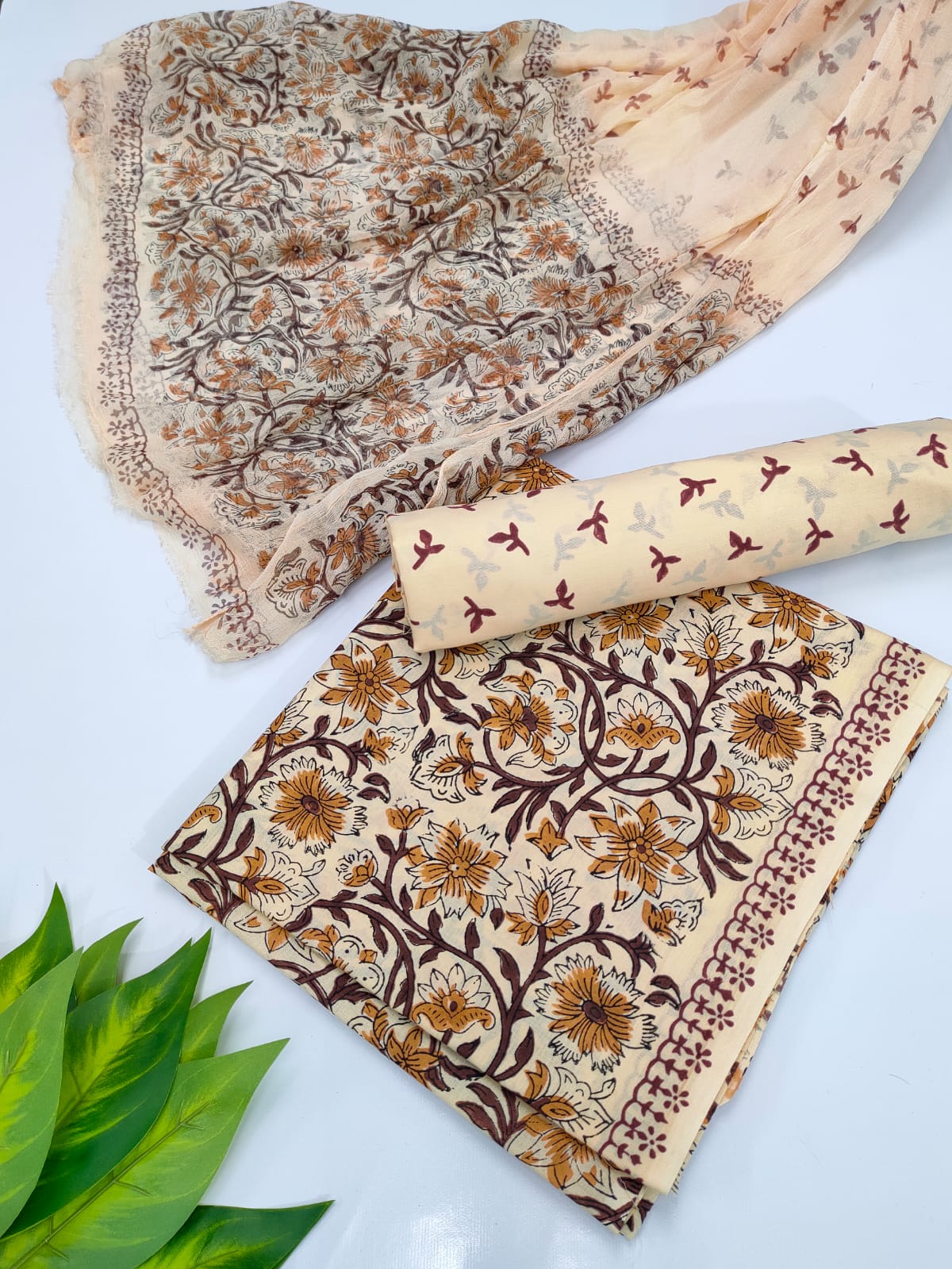 Hand Block Cotton Salwar Suit Set with Chiffon Dupatta - TSPSCFVJ58