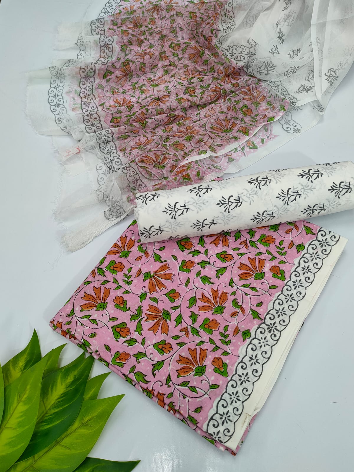 Hand Block Cotton Salwar Suit Set with Chiffon Dupatta - TSPSCFVJ60