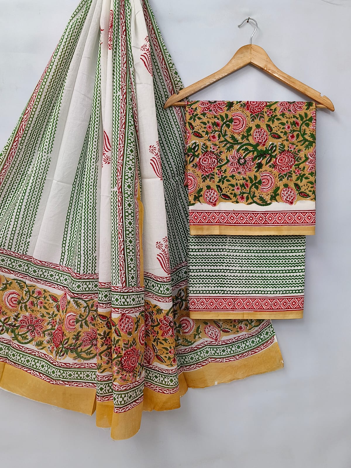 Hand Block Cotton Salwar Suit Set with Cotton Dupatta - TSPSMVV28