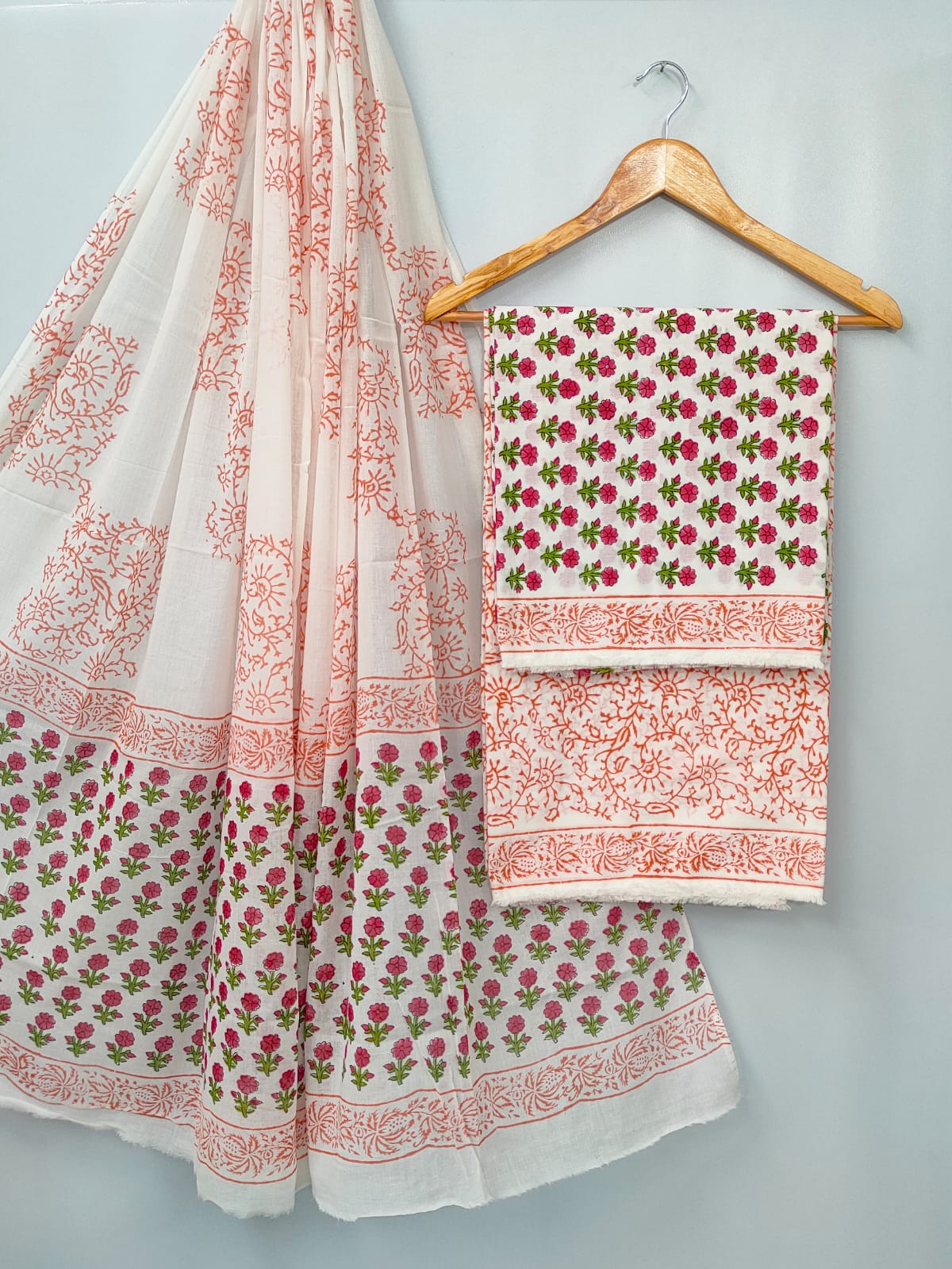 Hand Block Cotton Salwar Suit Set with Cotton Dupatta - TSPSMVJ16
