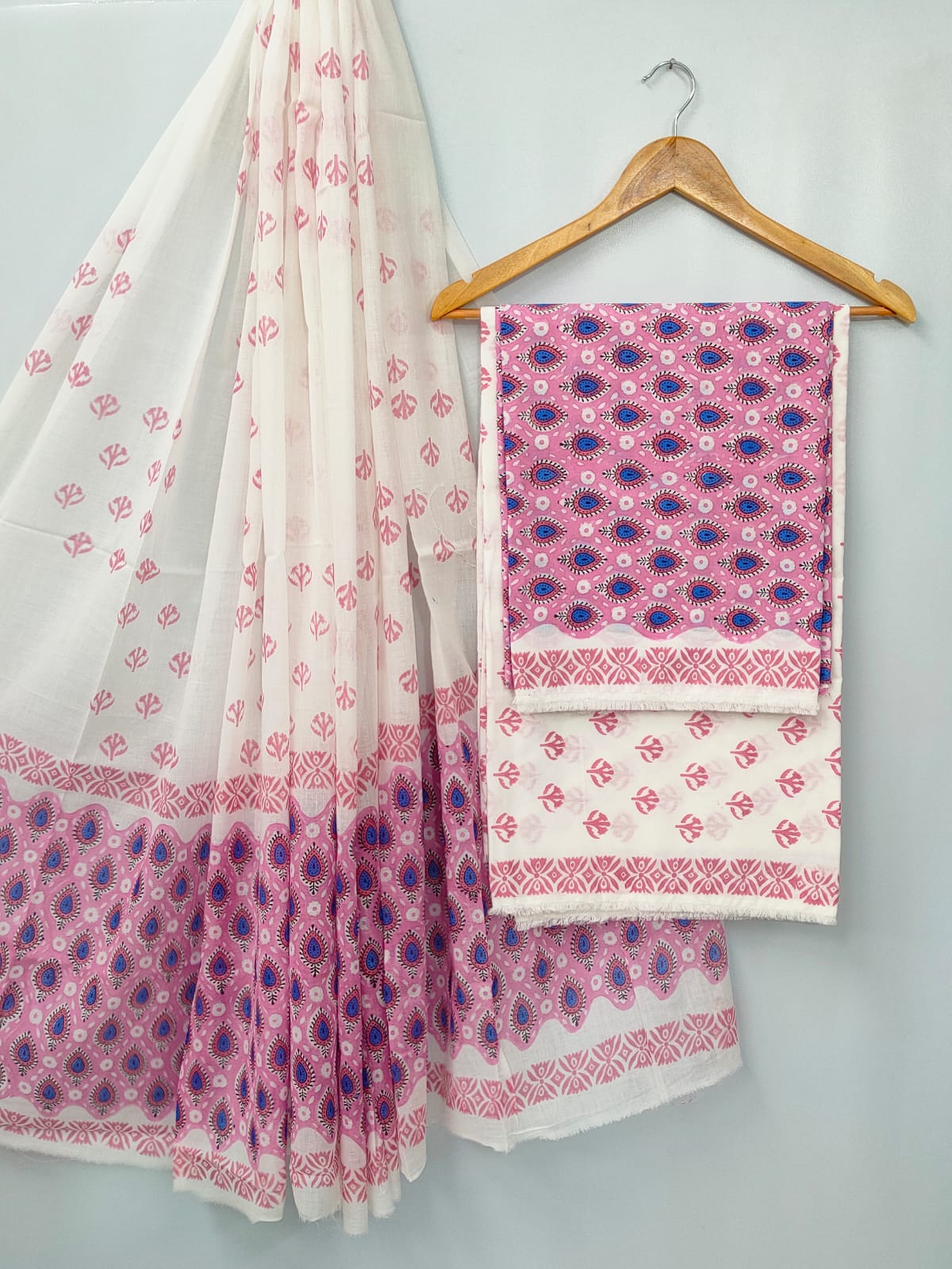 Hand Block Cotton Salwar Suit Set with Cotton Dupatta - TSPSMVJ30