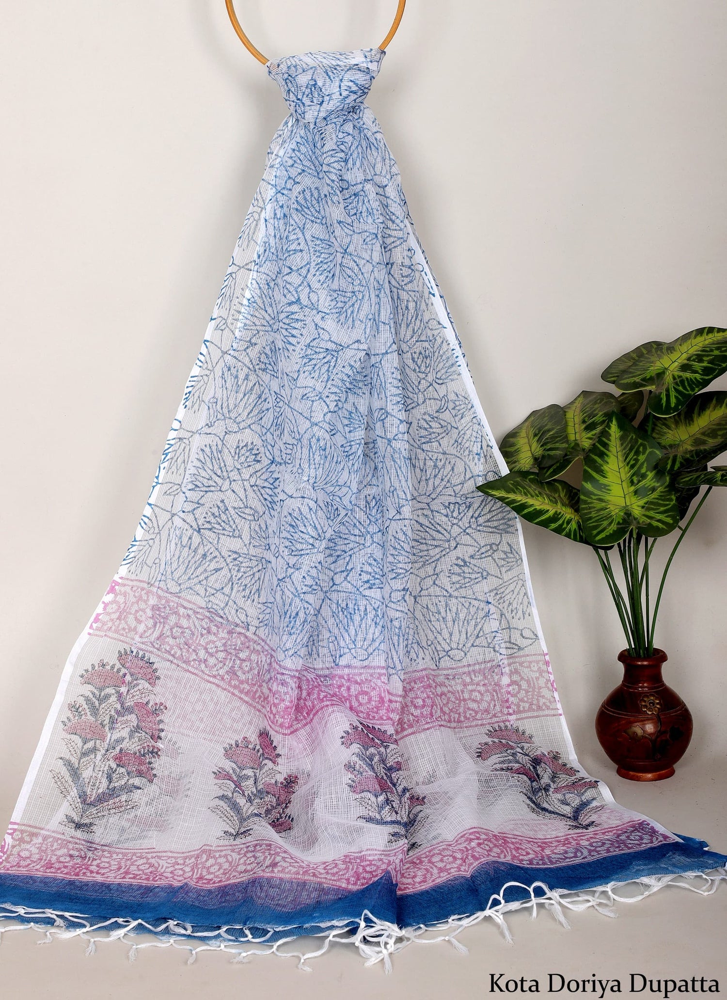 Kota Doriya Dupatta