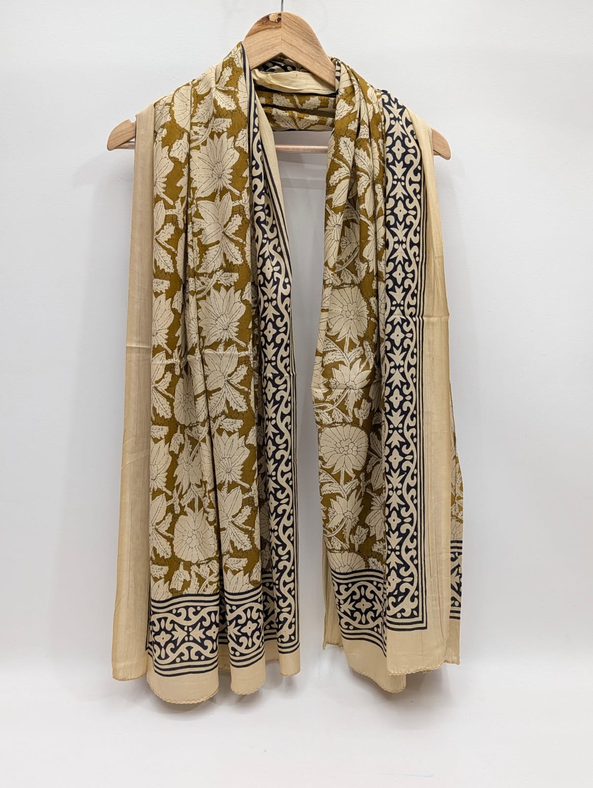 Olive floral mul cotton stole with border