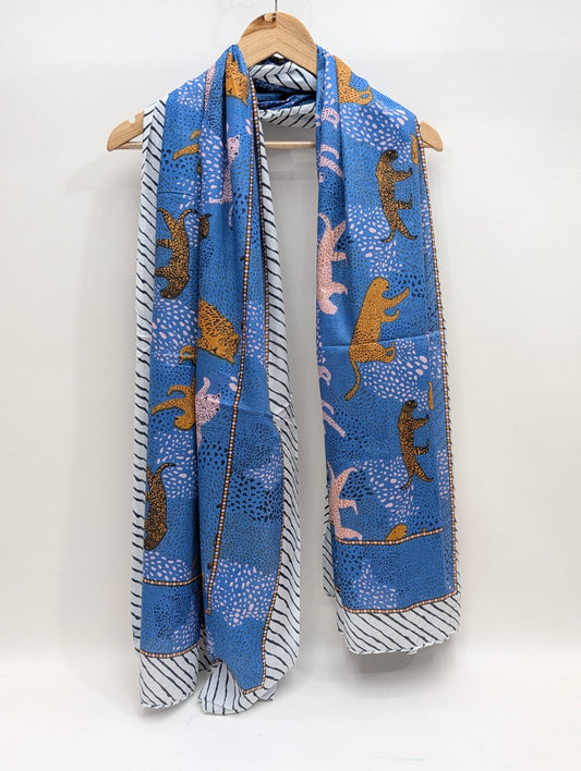 Blue animal print mul cotton stole with border