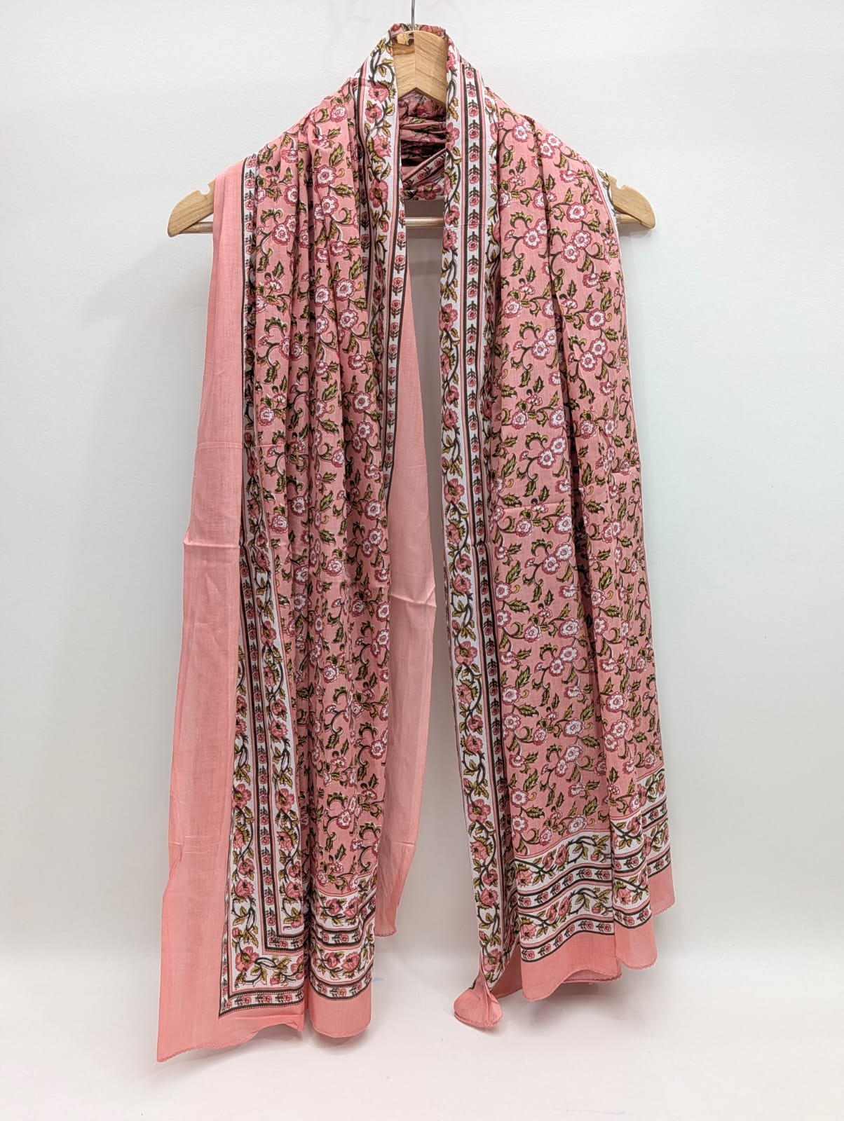 Pink floral mul cotton stole block print