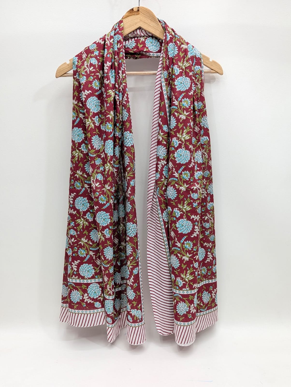 Red floral block print mul cotton stole