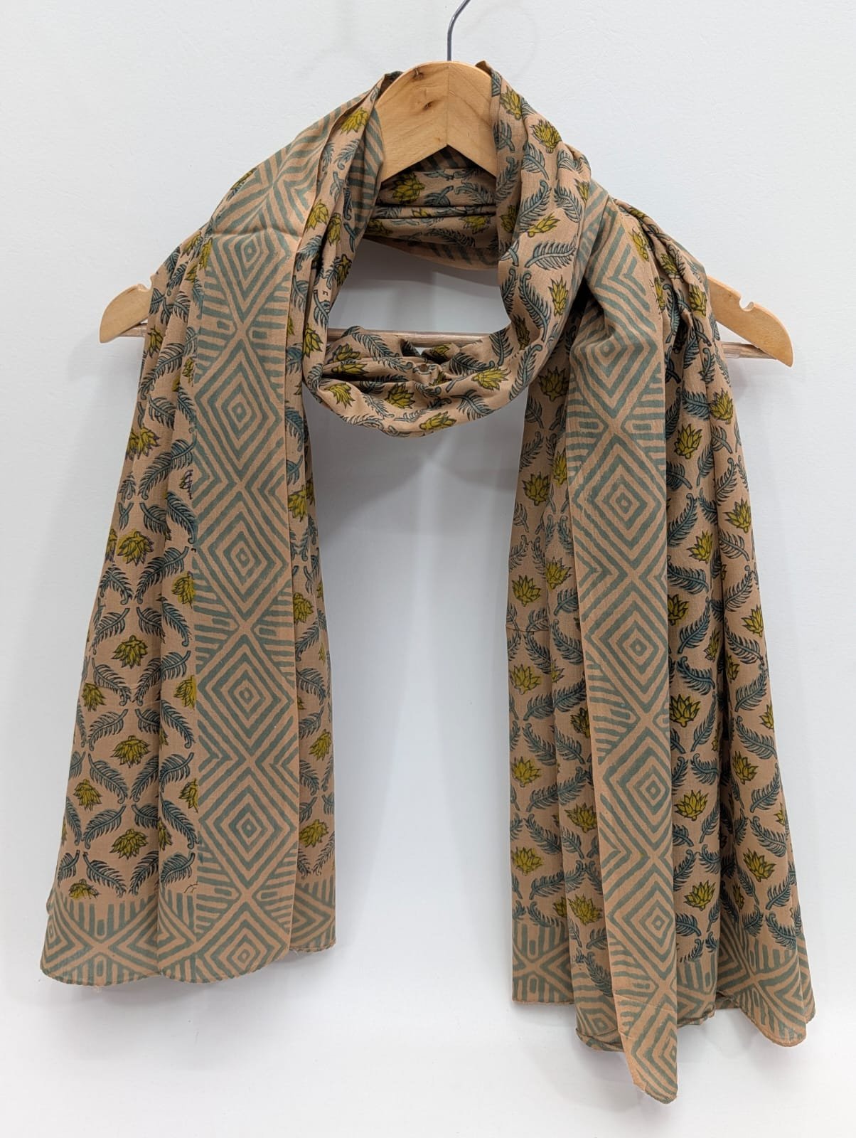 2 Meter Mul Cotton Block Printed Stole / Dupatta - Sanganeri Printed Sarong