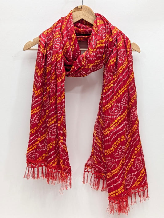 Red ethnic motif synthetic fibre stole