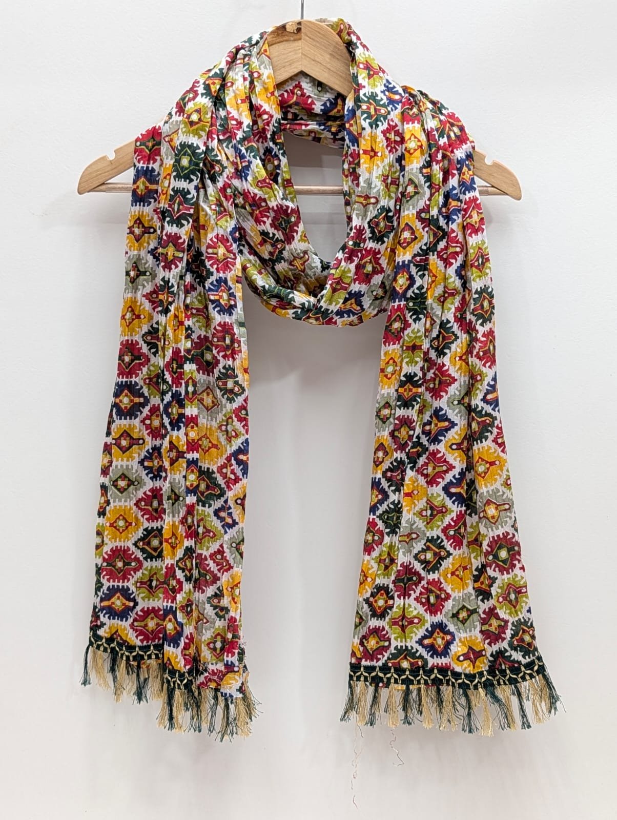 Multicolor ethnic motif synthetic stole with tassels