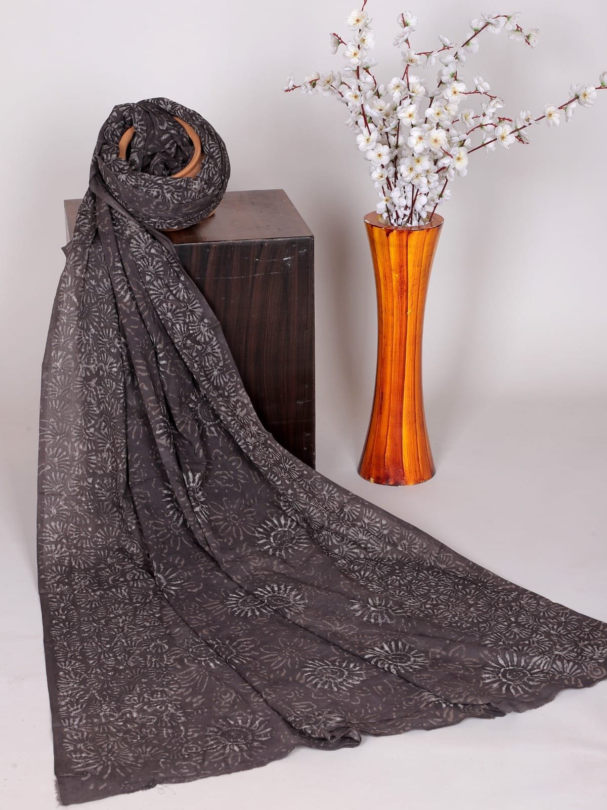 Bagru cotton dupatta
