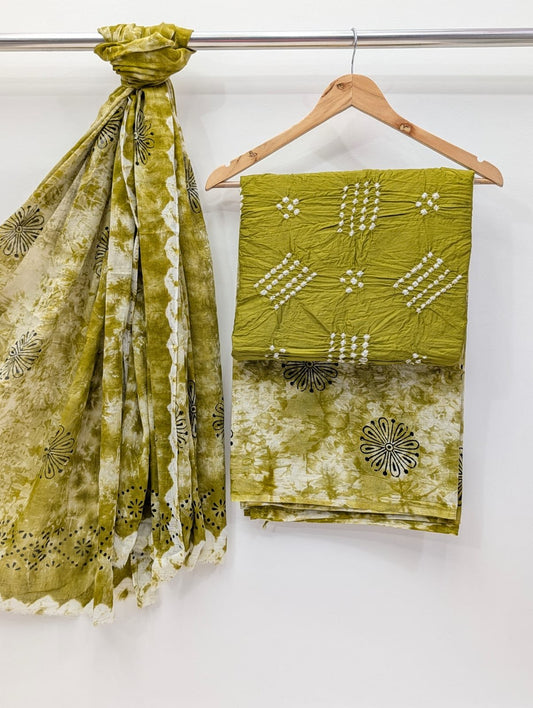 The Street pal Best quality Bandhani Cotton Suit Set with Cotton Dupatta