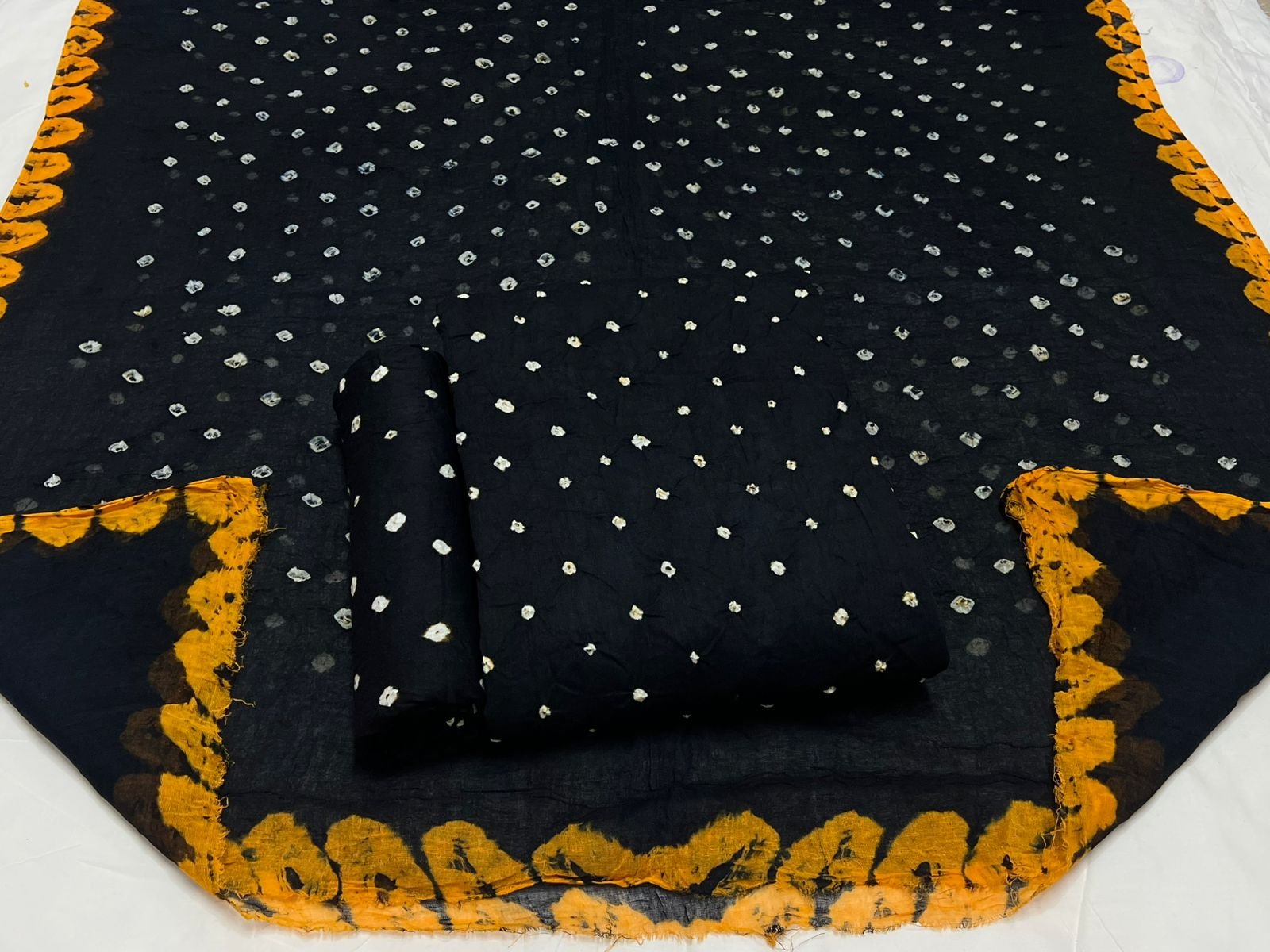 Best quality Bandhani Cotton Suit Set with Cotton Dupatta