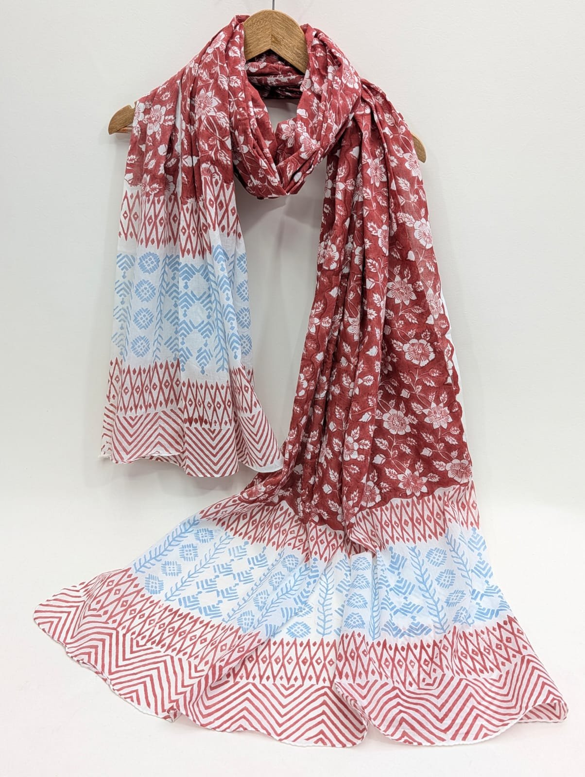 Cotton Dupatta in Sanganeri Block Print