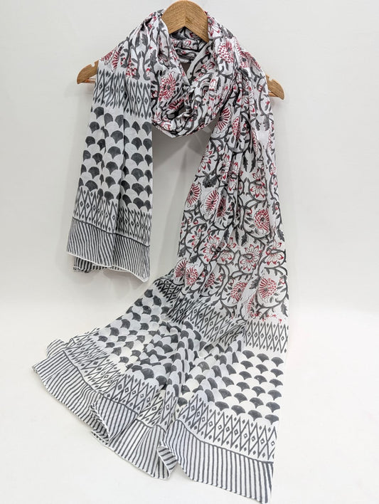Cotton Dupatta in Sanganeri Block Print