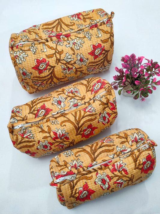 Set of 3 Pouches With A Waterproof Lining, Perfect For Cosmetics