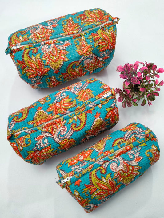 Set of 3 Pouches With A Waterproof Lining, Perfect For Cosmetics