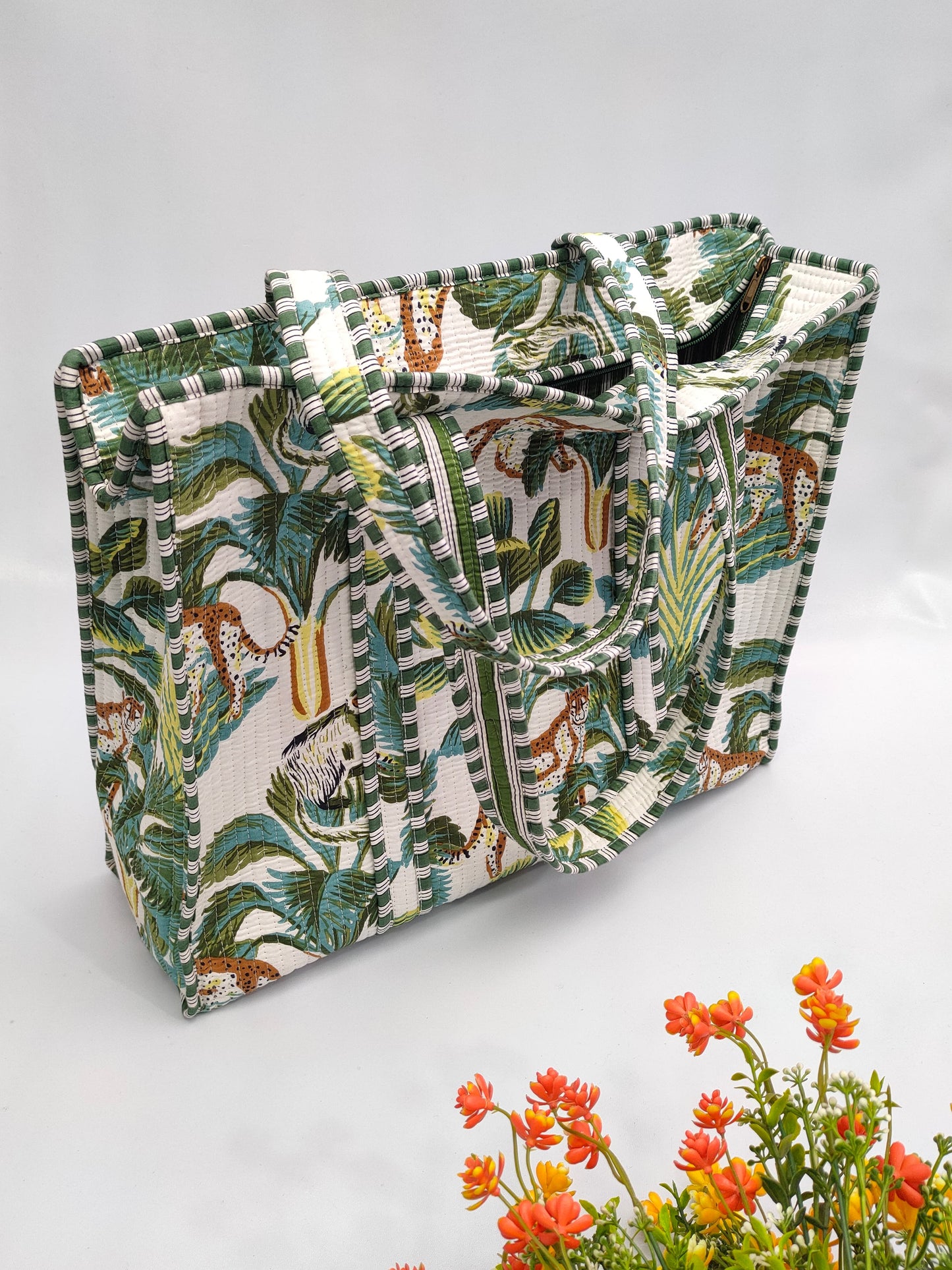 Quilted Tote Bag with zipper - 17x18x 6 inches