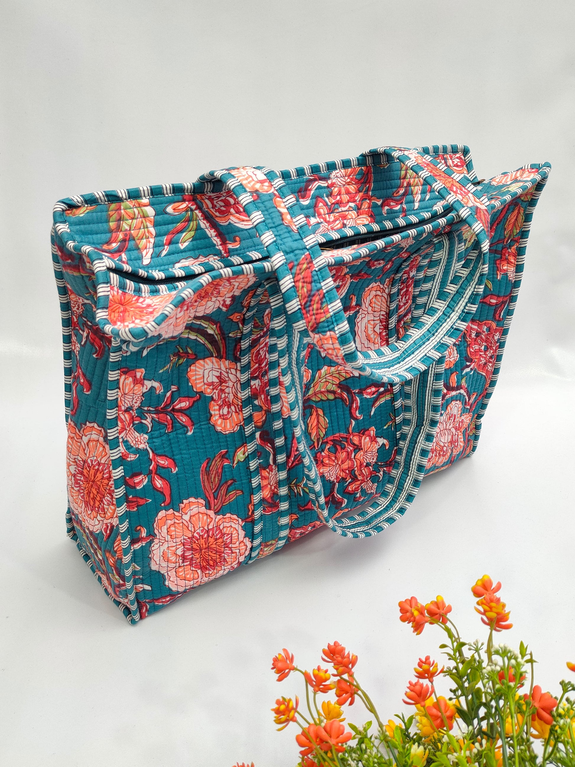 Quilted Tote Bag with zipper - 17x18x 6 inches