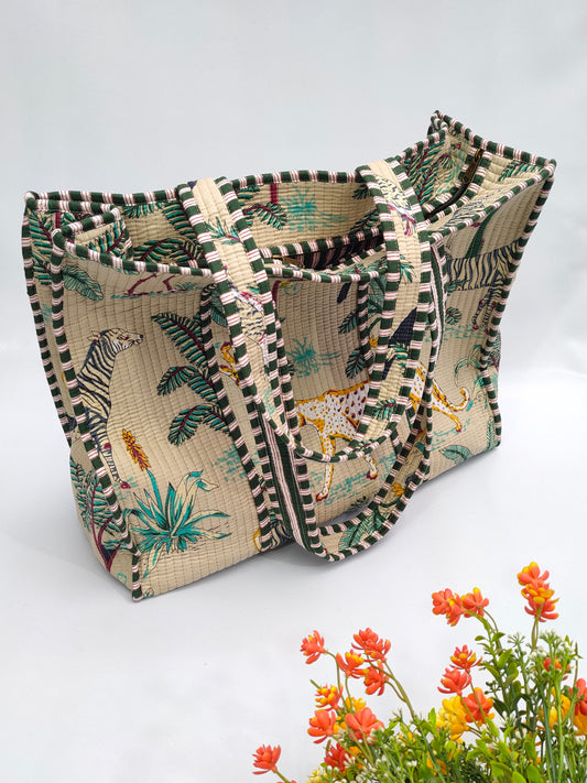 Quilted Tote Bag with zipper - 17x18x 6 inches