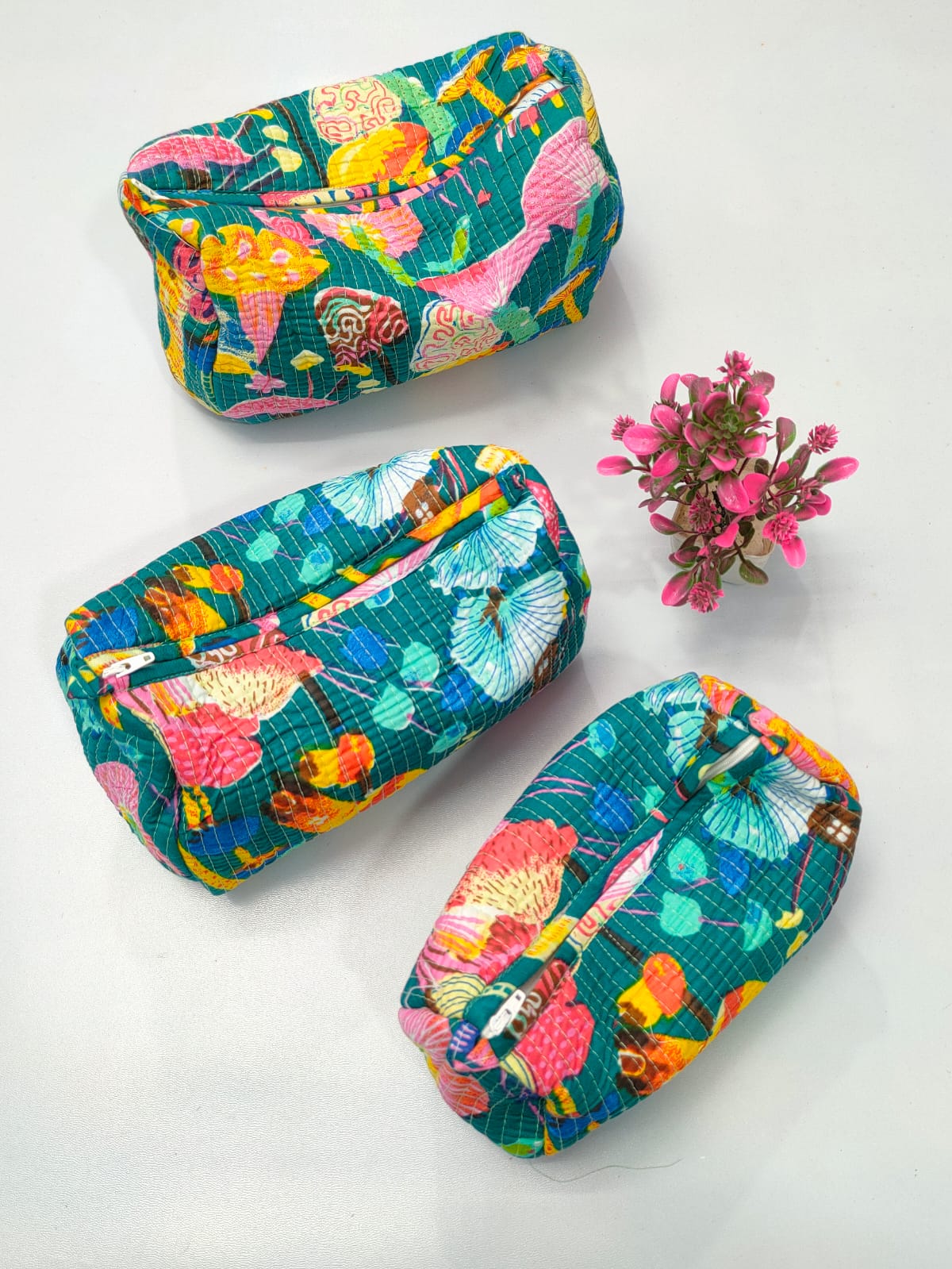 Set of 3 Pouches With A Waterproof Lining, Perfect For Cosmetics