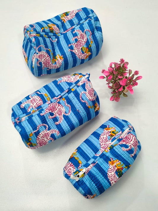 Set of 3 Pouches With A Waterproof Lining, Perfect For Cosmetics
