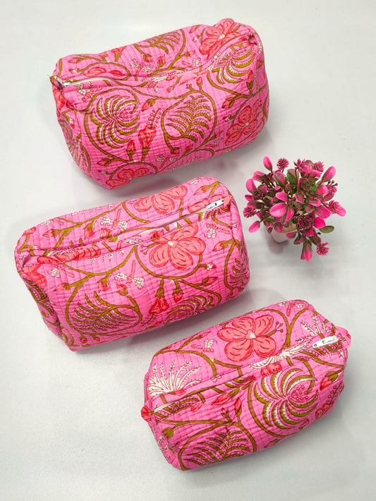 Set of 3 Pouches With A Waterproof Lining, Perfect For Cosmetics