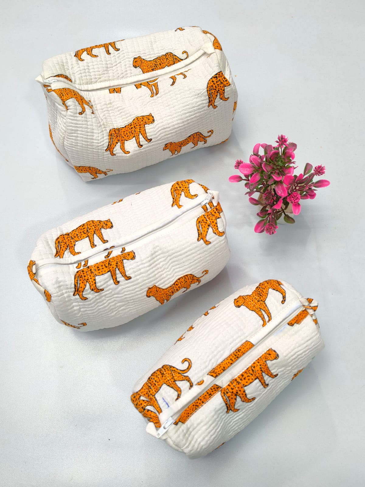 Set of 3 Pouches With A Waterproof Lining, Perfect For Cosmetics