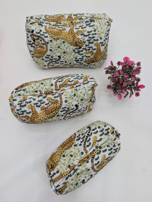 Set of 3 Pouches With A Waterproof Lining, Perfect For Cosmetics