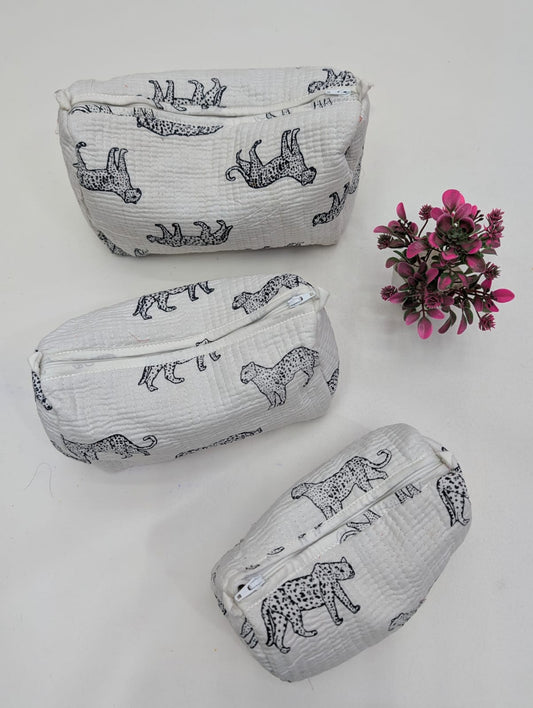 Set of 3 Pouches With A Waterproof Lining, Perfect For Cosmetics
