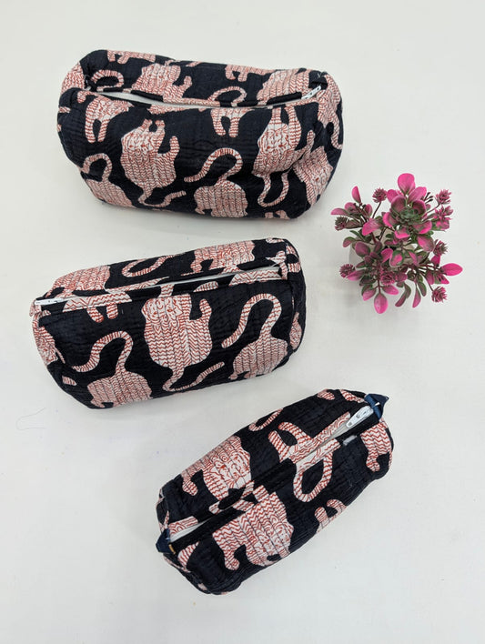 Set of 3 Pouches With A Waterproof Lining, Perfect For Cosmetics