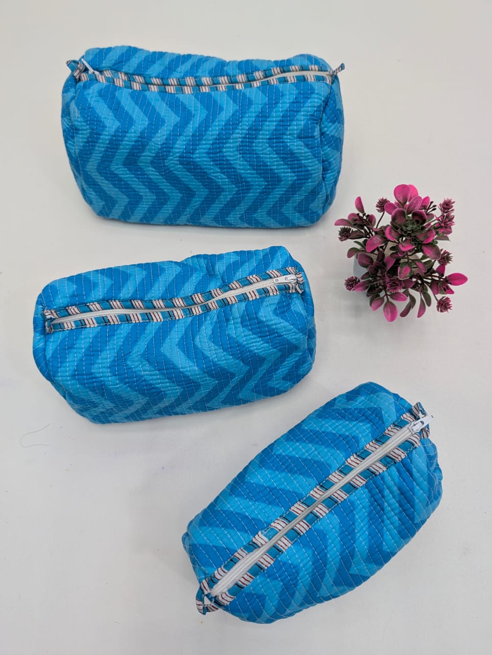 Set of 3 Pouches With A Waterproof Lining, Perfect For Cosmetics