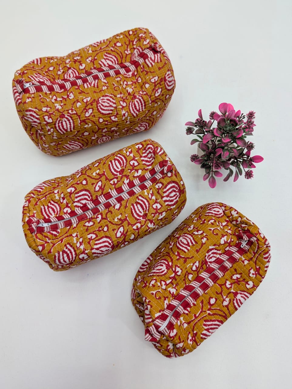 Set of 3 Pouches With A Waterproof Lining, Perfect For Cosmetics